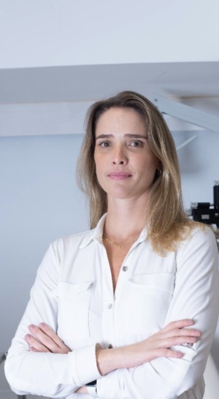 JOANA DE FARIAS SOARES DA SILVA